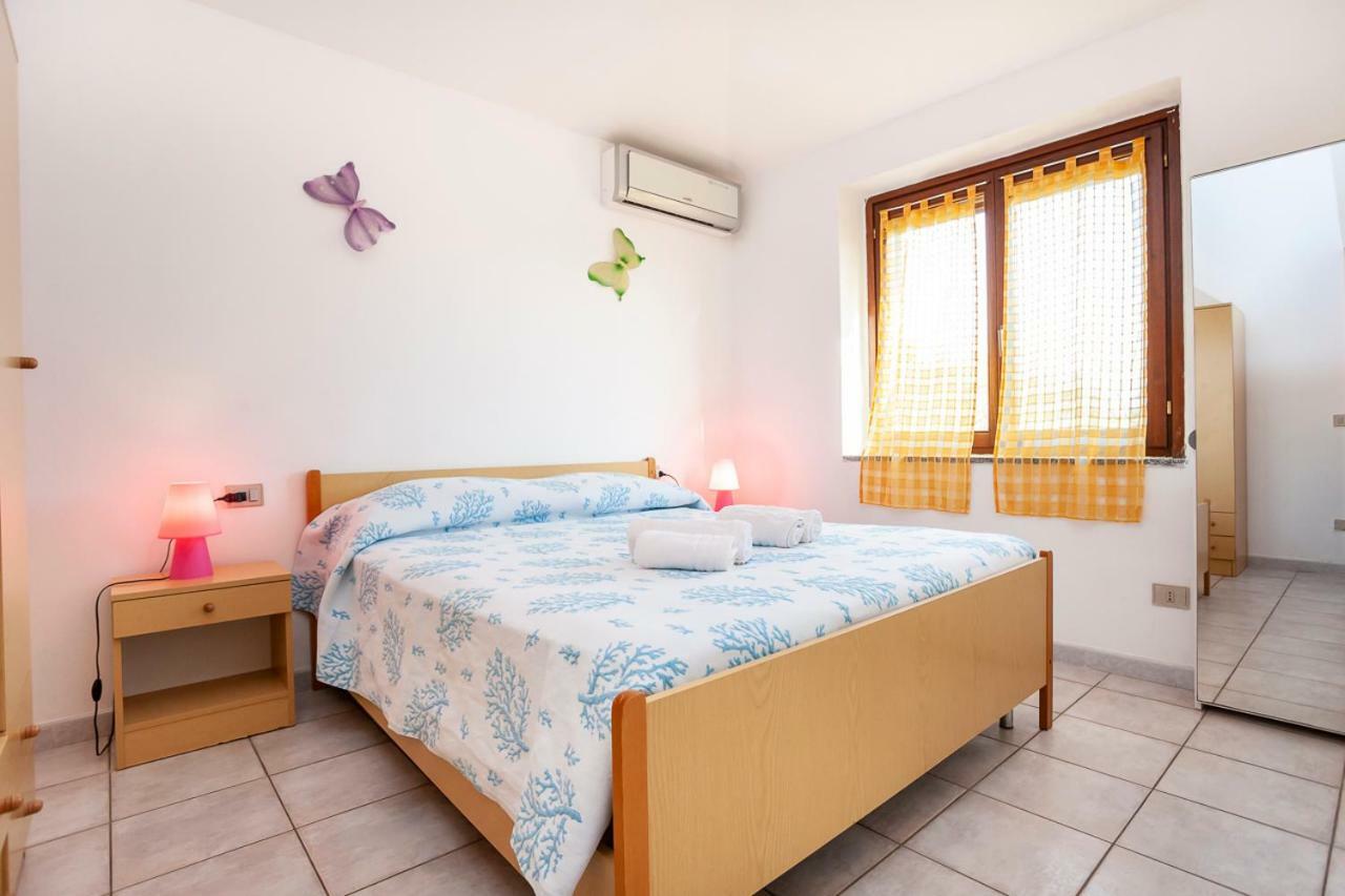 Apartamento Villino Bilo Centro San Teodoro  Exterior foto