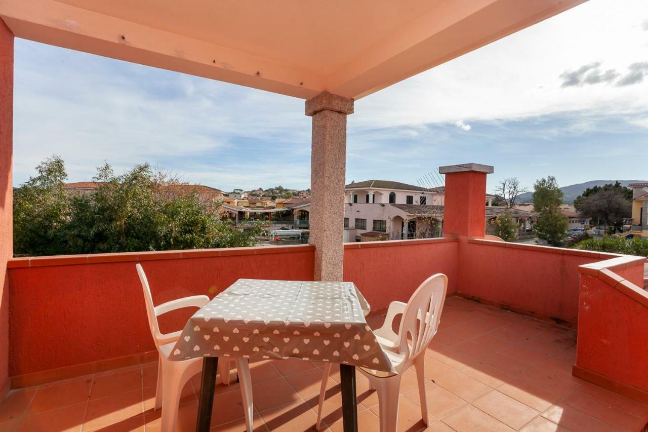 Apartamento Villino Bilo Centro San Teodoro  Exterior foto