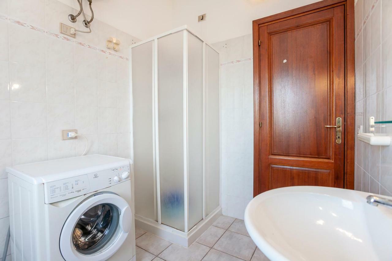 Apartamento Villino Bilo Centro San Teodoro  Exterior foto
